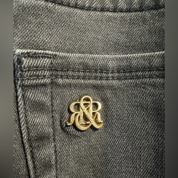 Women’s Rock & Republic Black Jeans With Gold Chain Detail Pockets Size 4 - Picture 6 of 9